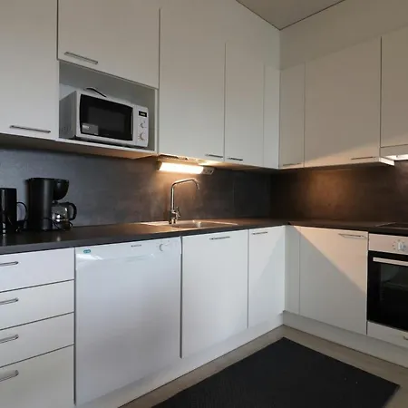 Apartment Spacious For 4 With Sauna